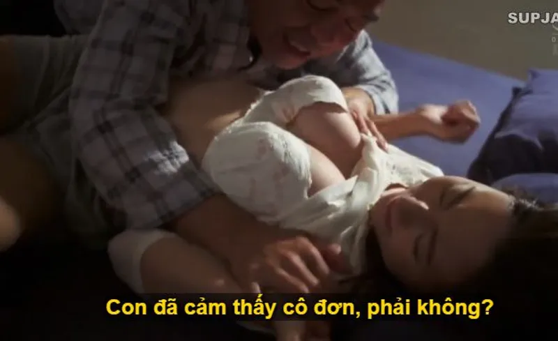 Thấy con trai mải miệt lao đầu vào việc, khiến người yêu của con trai cô quạnh, bố chồng liều lĩnh đè con dâu ra nắc.